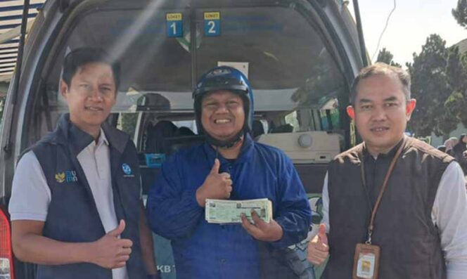 
					Jasa Raharja Jawa Barat Turut dalam Samsat Minggon Cimahi, Pelayanan Pajak Kendaraan Bermotor Lebih Dekat di Brigif Cimahi
