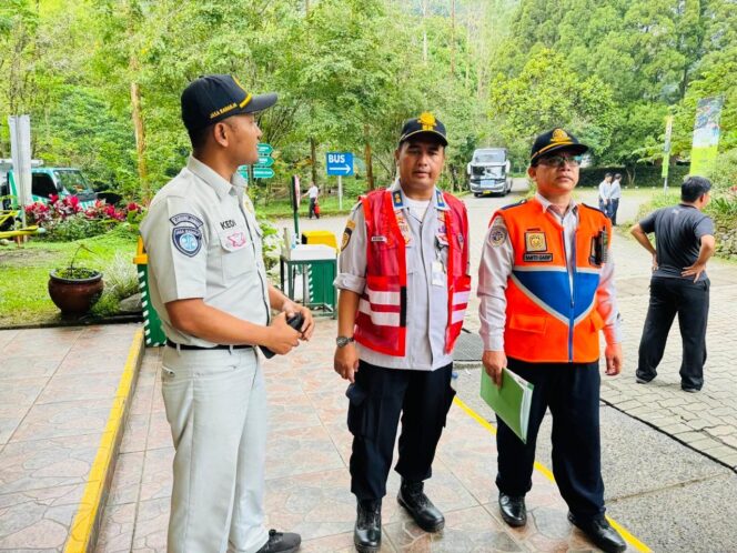 
					PT Jasa Raharja Berpartisipasi dalam Monitoring dan Pengawasan Angkutan Pariwisata di Taman Safari