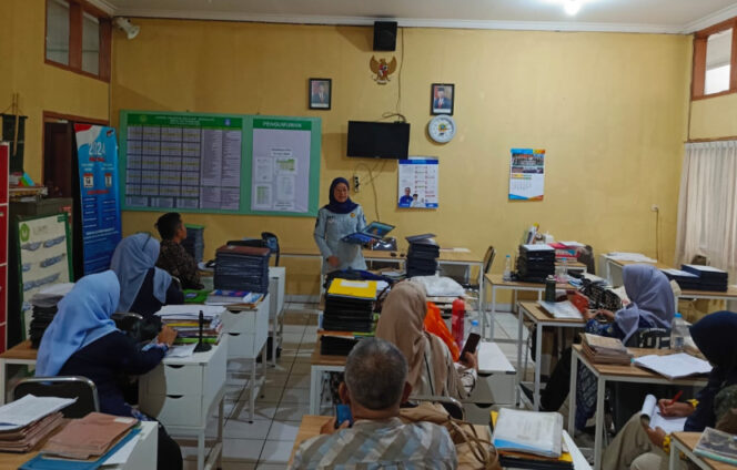 
					Jasa Raharja Bandung Berupaya Tekan Angka Kecelakaan Lalu Lintas Melalui Program PPKL di SMA YAS Kota Bandung