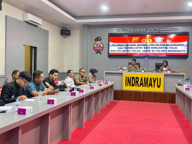 
					Pt Jasa Raharja Perwakilan Indramayu Mengadakan Rapat Koordinasi Fkll (Forum Komunikasi Lalu Lintas)