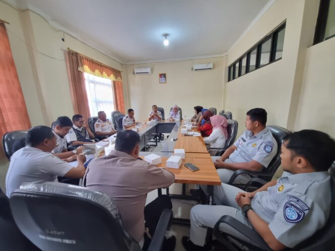 
					Pt Jasa Raharja Perwakilan Indramayu Mengadakan Rapat Koordinasi Fkll (Forum Komunikasi Lalu Lintas)