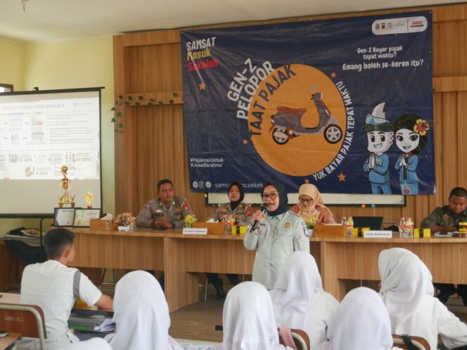 
					Jasa Raharja Dan Tim Pembina Samsat Rancaekek Kembali Melaksanakan Program Samsat Masuk Sekolah