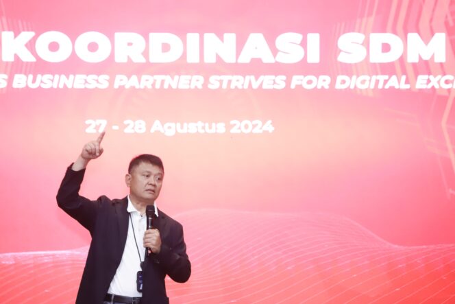 
					Rubi Handojo Sampaikan Shifting Mindset Jadi Kunci Kesuksesan Pengembangan Human Resources Jasa Raharja