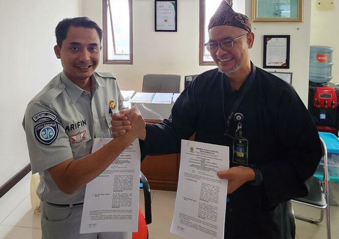 
					Tingkatkan Pelayanan Untuk Korban Kecelakaan Lalu Lintas, Jasa Raharja Lakukan Tanda Tangan PKS dengan RSKGM Kota Bandung