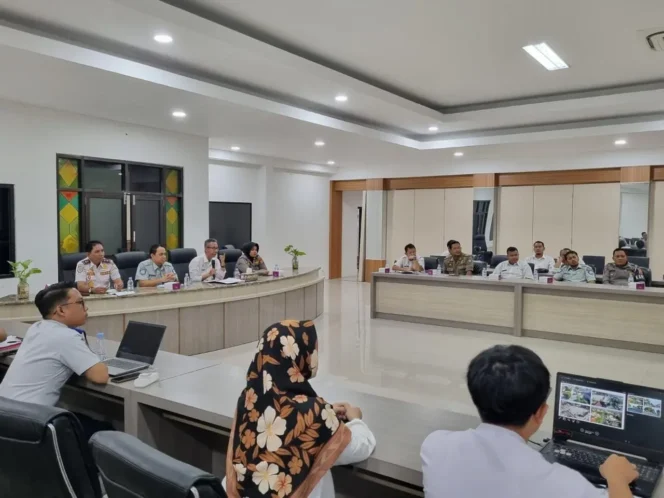 
					Jasa Raharja Menghadiri Rapat Forum Keselamatan Lalu Lintas Wilayah Indramayu Terkait Pembentukan Kawasan Tertib Lalu Lintas
