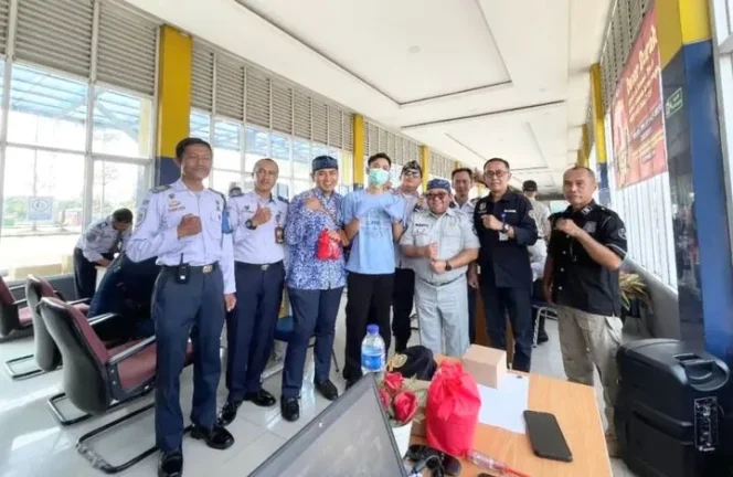 
					Kepala Perwakilan Jasa Raharja Sukabumi Hadiri Peringatan Hari Perhubungan