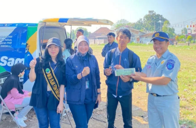 
					Optimalisasi Pendapatan Jasa Raharja, P3D Wilayah dan Polres Purwakarta Melakukan Kegiatan Pemeriksaan Pajak Kendaraan Bermotor