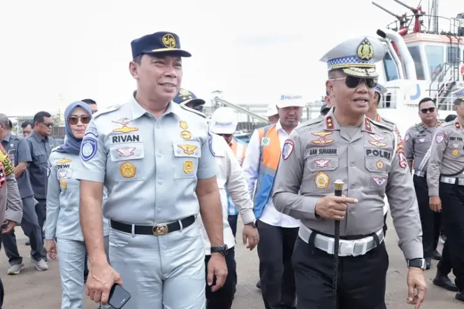 
					Pastikan Kelancaran Nataru, Jasa Raharja dan Korlantas Polri Gelar Survei Kesiapan Pengamanan di Jalan Tol hingga Pelabuhan Merak