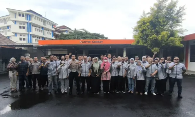
					Ikuti Apel Pagi di Samsat Kawaluyaan, Jasa Raharja Bandung Siap Untuk Melayani Wajib Pajak