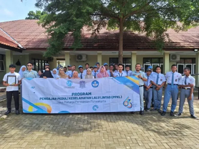 
					Jasa Raharja Purwakarta melaksanakan (PPKL) di Salah Satu Sekolah Kabupaten Subang