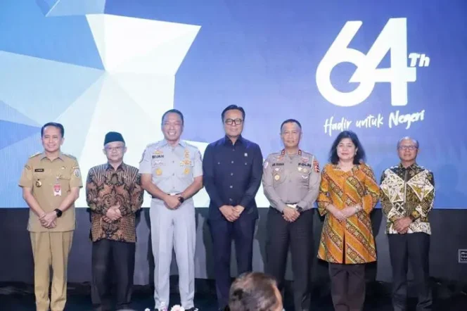 
					Wamen BUMN Dony Oskaria, Puji Kolaborasi Tim Pembina Samsat Nasional dalam Meningkatkan Kepatuhan Pajak Kendaraan