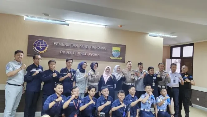 
					Jasa Raharja Bandung Hadiri Rapat Expose Kegiatan Disiplin Perlintasan di Kota Bandung Selama Tahun 2024