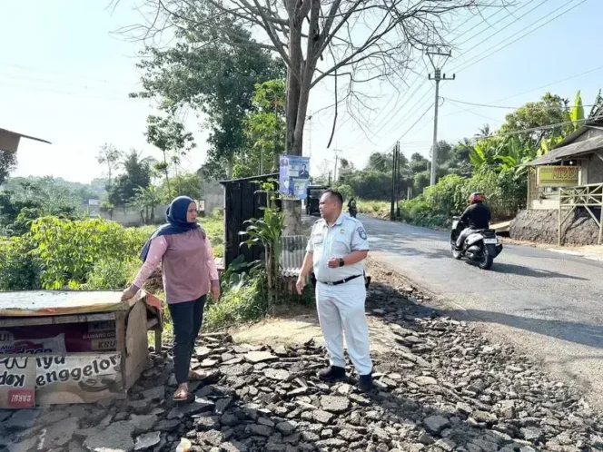 
					Jasa Raharja Cabang Utama Jawa Barat Lakukan Survey TKP Laka Lantas di Kecamatan Cimanggung