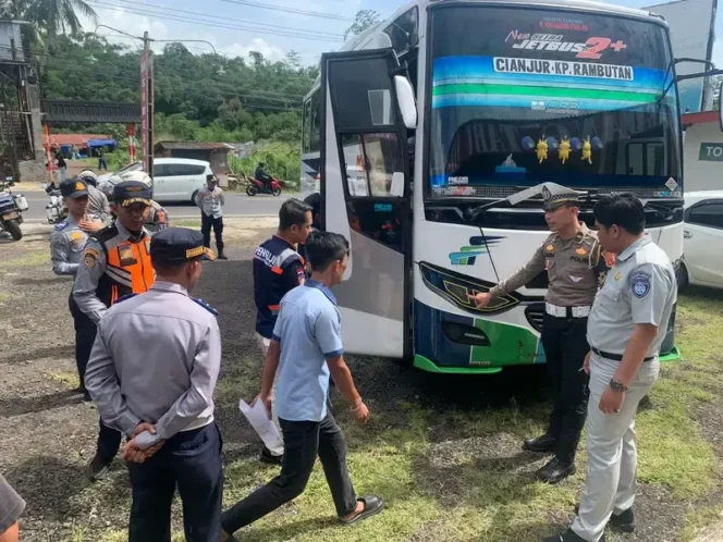 
					Upaya Cegah Kecelakaan, Jasa Raharja Perwakilan Sukabumi Gelar Rampcheck Bersama Mitra Kerja Terkait