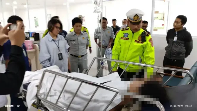 
					Jasa Raharja Cabang Cirebon Bersama Satlantas Polres Majalengka Jamin Korban Kecelakaan Lalu Lintas di Tol Cipali Kabupaten Majalengka