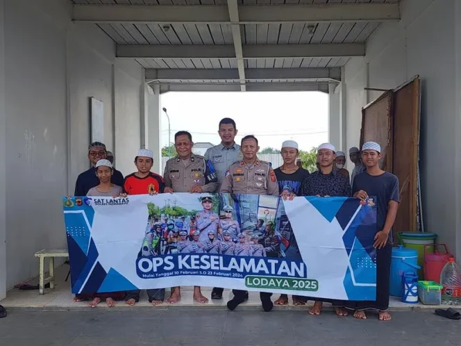 
					Jasa Raharja Indramayu Sosialisasikan Operasi Keselamatan Lodaya Di Pondok Pesantren Al-Bahjah Kab. Indramayu