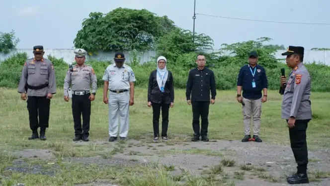 
					Wajib Pajak Dapat Layanan Pembayaran Langsung Dalam Pemeriksaan Pajak Kendaraan Bermotor Wilayah Cirebon