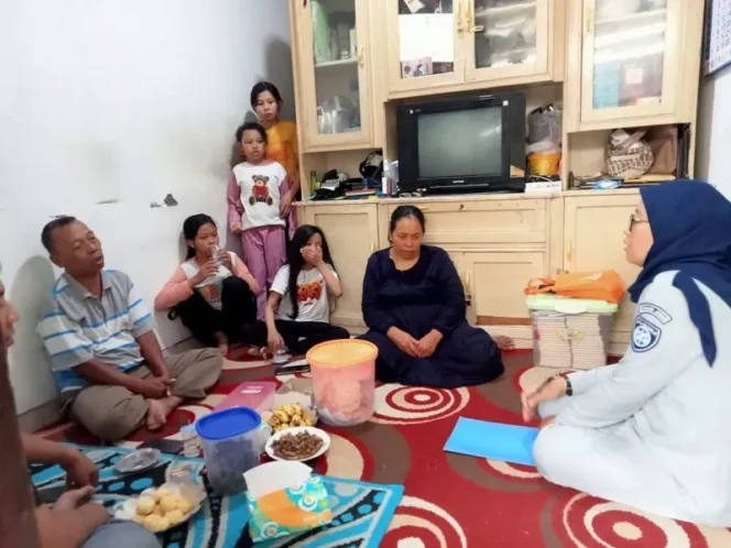 
					Jasa Raharja Bandung Melakukan Survey Keabsahan Ahli Waris Korban Kecelakaan Lalu Lintas di Purworejo