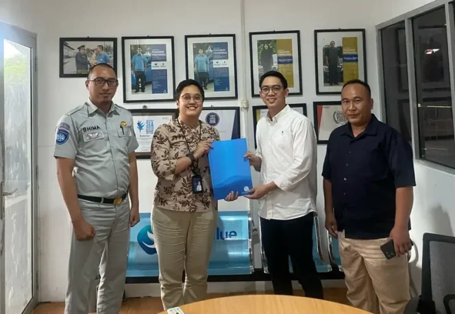 
					Penandatanganan Perjanjian Kerja Sama antara Jasa Raharja Cabang Bandung dengan Blue Bird dan Big Bird Kota Bandung
