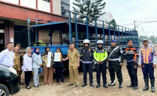 
					Jasa Raharja Bersama Tim Pembina Samsat Karawang  Laksanakan Giat Operasi Kepada Perusahaan Di Wilayah Kabupaten Karawang