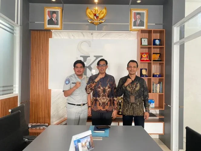 
					Jasa Raharja Cabang Sukabumi Melakukan Penandatanganan Komitmen Bersama dengan SMK Kesehatan Cianjur