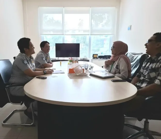 
					Kunjungan Kerja Rumah Sakit Santosa Kopo ke Jasa Raharja Cabang Bandung Bahas Perpanjangan Perjanjian Kerja Sama