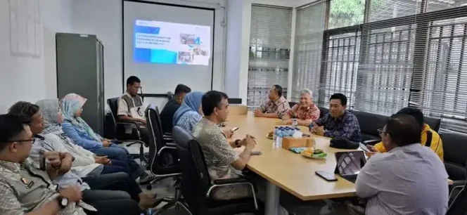 
					Kunjungan Kepala Cabang Jasa Raharja Sukabumi ke PT Pegadaian : Komitmen Bersama untuk Taat Pajak dan Sosialisasi Keselamatan