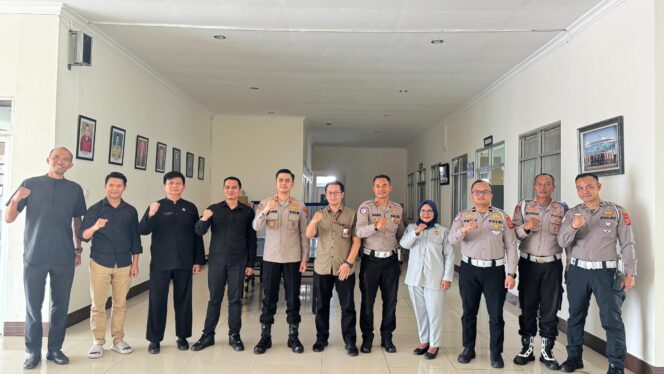 
					Jasa Raharja dan Samsat Garut Sambut Kunjungan Kapolres Garut
