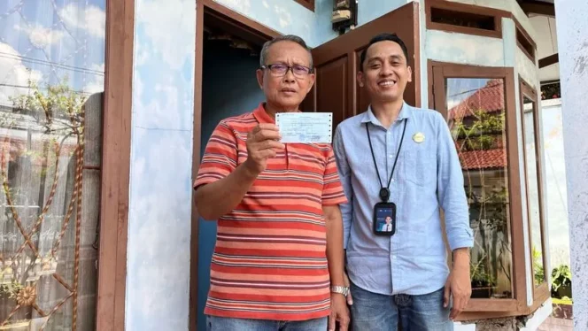 
					Melalui Door to Door Jasa Raharja Cabang Purwakarta Tingkatkan Potensi IWKBU 