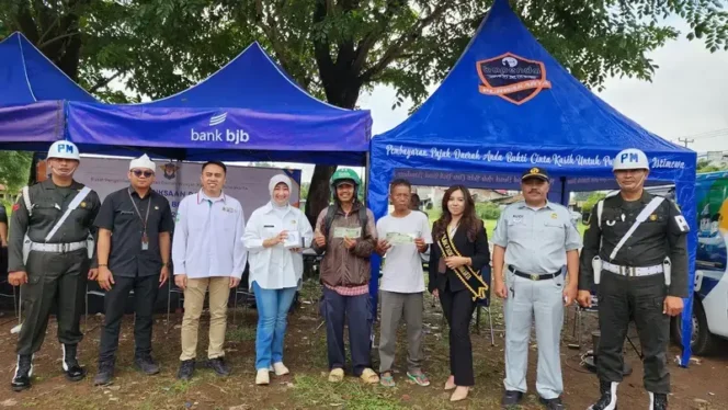 
					Jasa Raharja Purwakarta berikan Voucher dan Souvenir dalam kegiatan Operasi Gabungan Mandiri