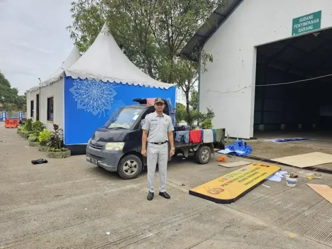 
					Persiapan Pos Pelayanan Terpadu di UPPKB Losarang untuk Kenyamanan Pemudik