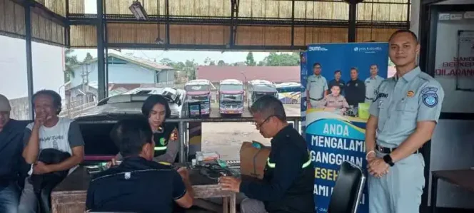 
					Jasa Raharja Gelar Pengobatan Gratis di PO Bus Hiba Putra Sukabumi untuk Ciptakan Perjalanan Aman dan Sehat