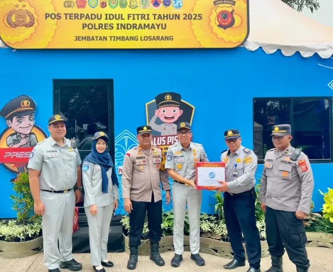 
					PT Jasa Raharja Menggelar Aksi Simpatik dengan melakukan Kunjungan Monitoring dan Memberikan Bingkisan Kepada Petugas Pos Pelayanan Terpadu Mudik Lebaran
