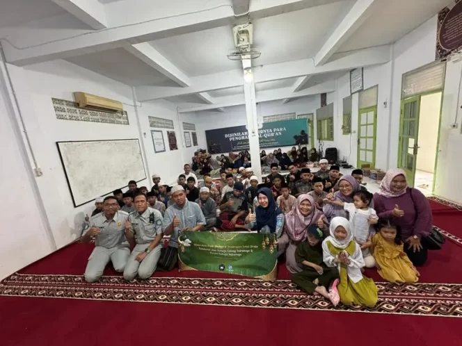 
					Jasa Raharja Indramayu Bersama Persari Raharja Indramayu Berbagi Kasih di Yayasan Rumah Yatim Arrahimah Abu Hurairah