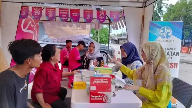 
					Upaya Keselamatan Berlalulintas, Jasa Raharja Karawang Laksanakan Program Pelayanan Kesehatan Di Terminal Klari