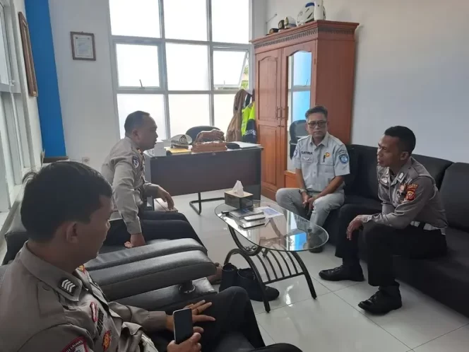 
					Jasa Raharja Gelar Rapat Koordinasi dengan Unit Gakkum Polres Tasikmalaya untuk Menekan Angka Kecelakaan Saat Lebaran 1446 H