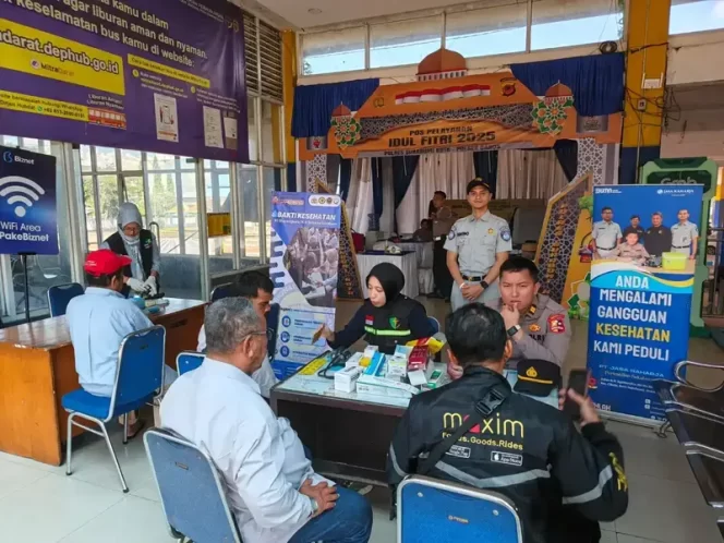 
					Dukung Operasi Ketupat Lodaya 2025 Jasa Raharja Sukabumi Gelar Aksi Pengobatan Gratis Di Terminal Tipe A Kota Sukabumi