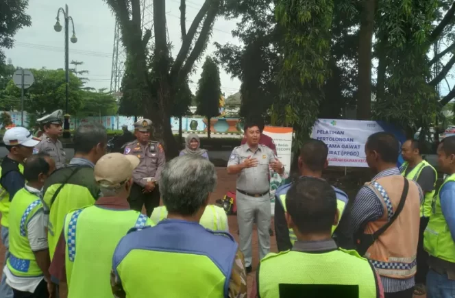 Jasa Raharja Cabang Cirebon Gelar Pelatihan Pertolongan Pertama Gawat Darurat (PPGD) di Hutan Kota Sumber Kab Cirebon