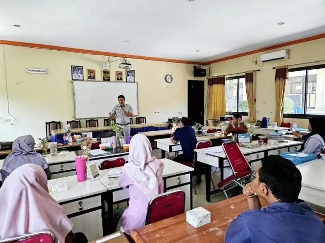 
					Jasa Raharja Cirebon Tekan Angka Kecelakaan Lalu Lintas di Kalangan Pelajar Melalui Program PPKL
