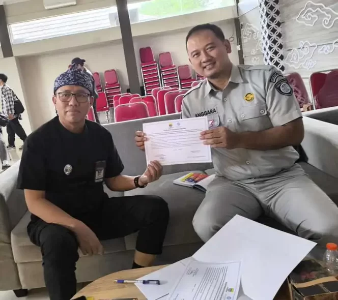
					Jasa Raharja Cabang Bandung Mengadakan Sosialisasi Layanan Samsat yang dilaksanakan di Kecamatan Astanaanyar