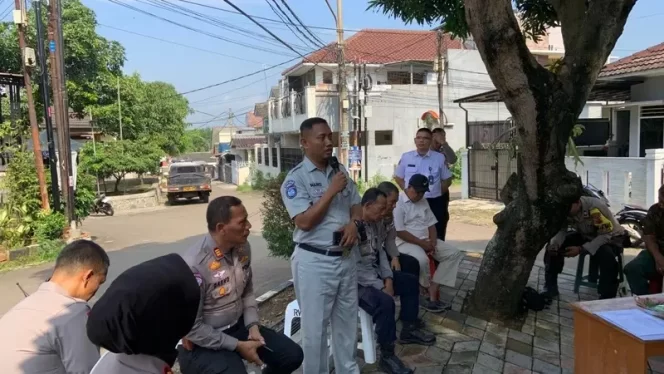 
					Pj Pelayanan Cabang Purwakarta Dan Fkll Gelar Rapat Koordinasi Strategis Di Wilayah Rawan Laka Cipeundeuy, Subang