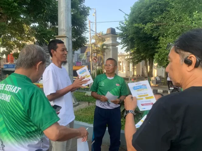 
					Jasa Raharja Cabang Sukabumi Lakukan Sosialisasi Program Pemutihan Pajak Melalui Pembagian Flyer di Lapang Merdeka