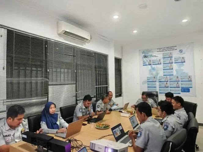 
					Jasa Raharja Cabang Sukabumi Gelar Rapat Evaluasi Kinerja Tahun 2025