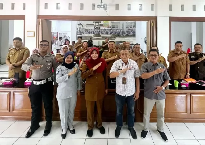 
					Tim Pembina Samsat Karawang Sosialisasikan Opsen PKB dan Opsen BBNKB di Karawang Barat