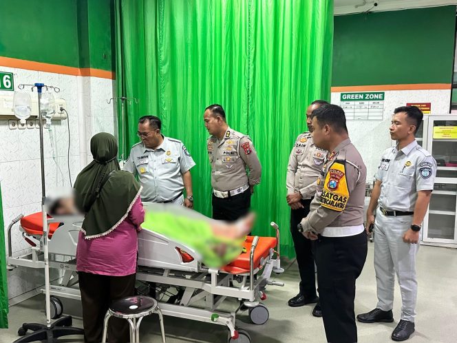 
					Gerak Cepat Jasa Raharja Pastikan Jaminan dan Santunan untuk Korban Kecelakaan KA vs Sepeda Motor di Magetan, Jawa Timur