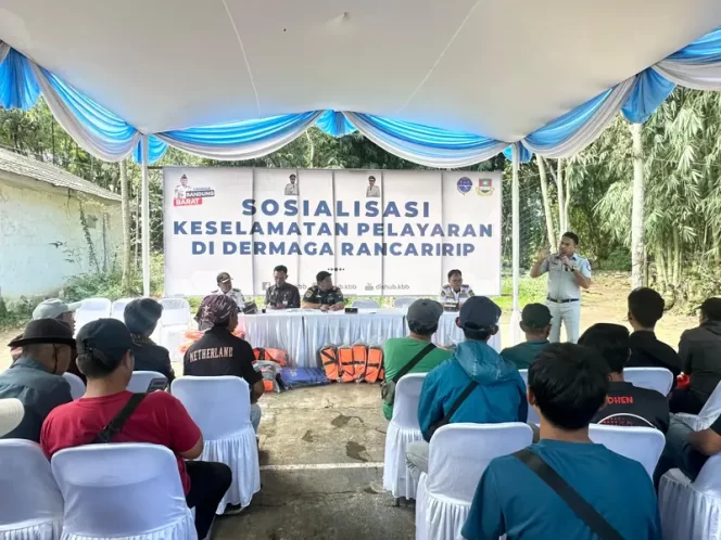
					Tingkatkan Keselamatan Transportasi Perairan di Terminal Air Rancaririp, Jasa Raharja Jawa Barat Lakukan Sosialisasi dan Hibahkan Lifejacket