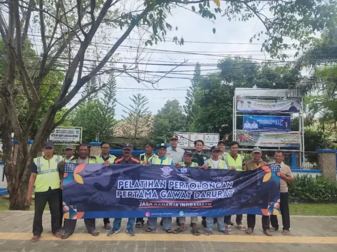 
					Jasa Raharja Cabang Indramayu Bersama dengan Tim Medis RSUD Indramayu Melaksanakan Kegiatan PPGD (Pertolongan Pertama Gawat Darurat) di Kecamatan Tukdana Kabupaten Indramayu