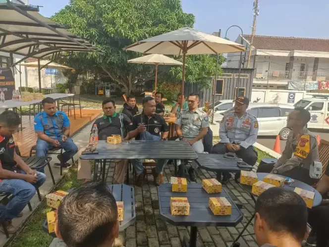 
					Jasa Raharja Cabang Sukabumi Hadiri Rapat Koordinasi dan Sosialisasi Program Zero ODOL di Kabupaten Sukabumi