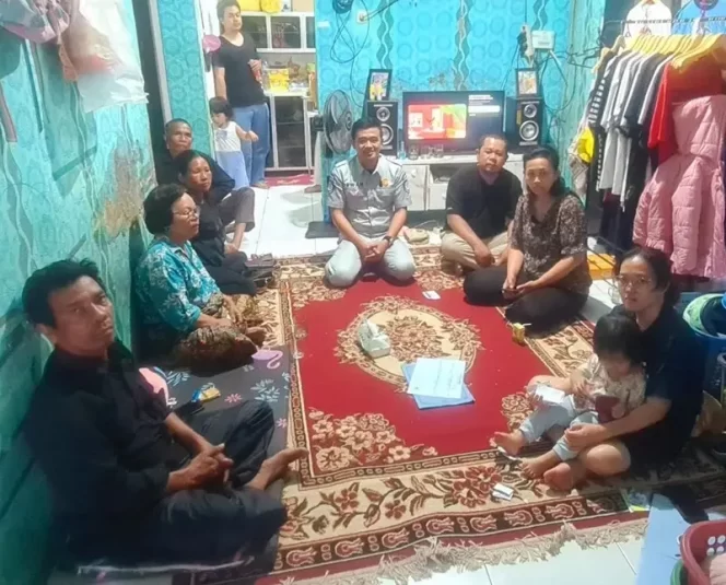 
					Jasa Raharja Jawa Barat Santuni Ahli Waris Kecelakaan di Babakan Ciparay Kabupaten Bandung