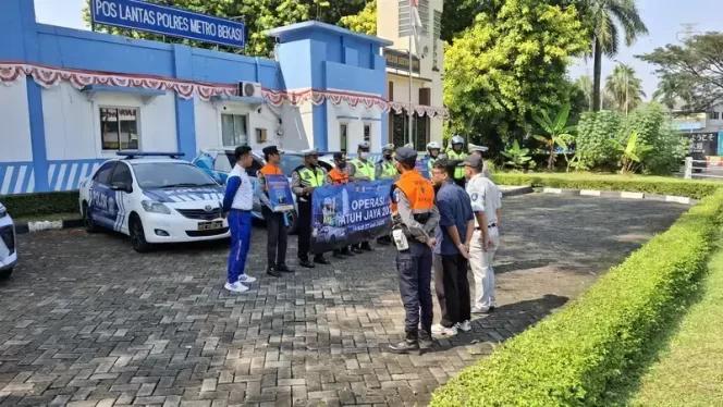 
					Sinergi Jasa Raharja Bekasi, Menjaga dan Memupuk  Kebersamaan  Dalam Keselamatan Lalu Lintas di Operasi Patuh Jaya 2025